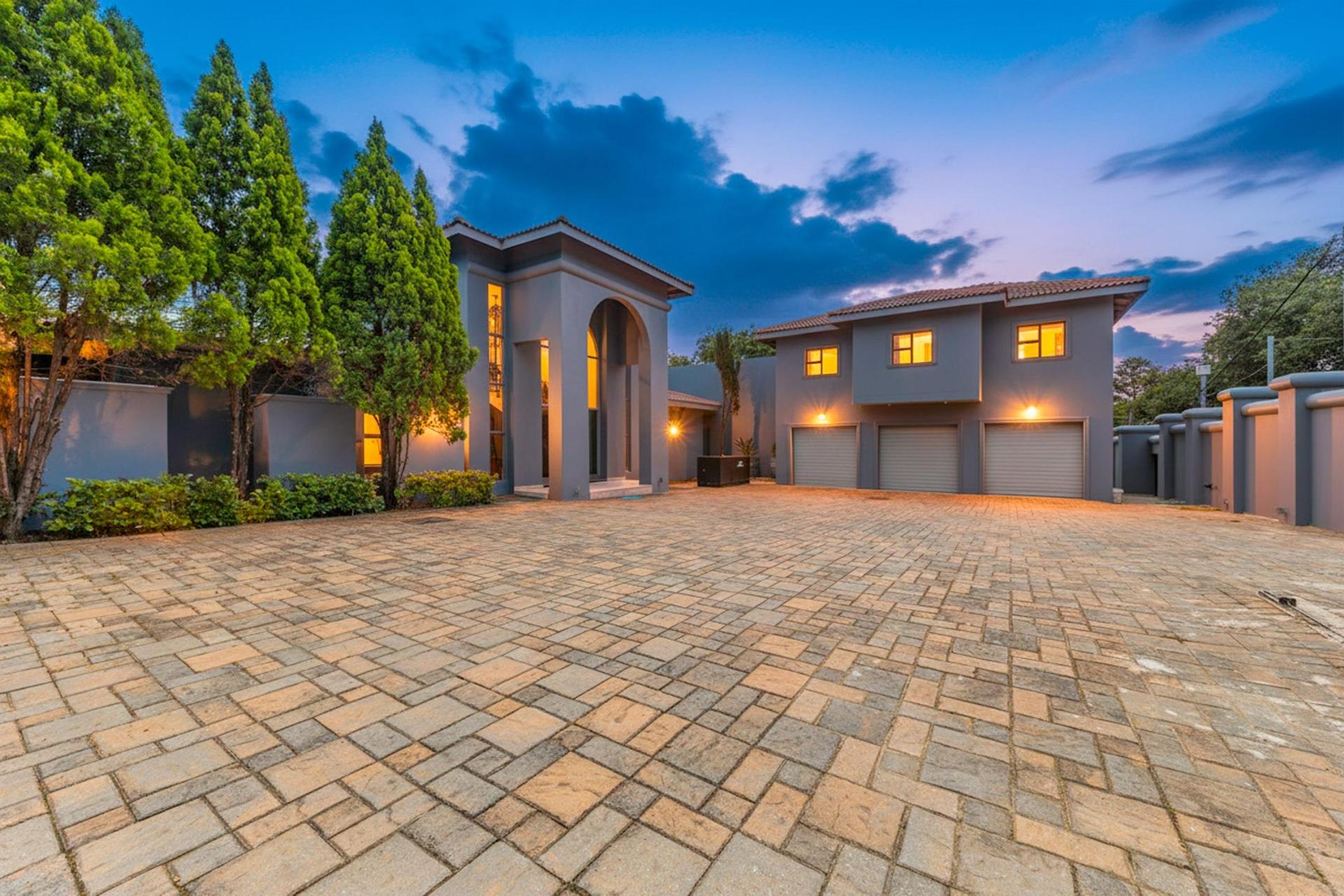 Luxurious secure grand home - Atholl’s Finest — photograph 2