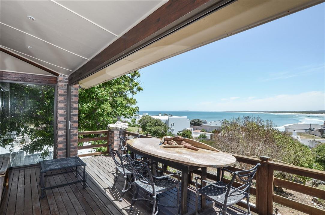 Where Ocean Meets Elegance – Rare Beachfront Living in Yzerfontein — photograph 5