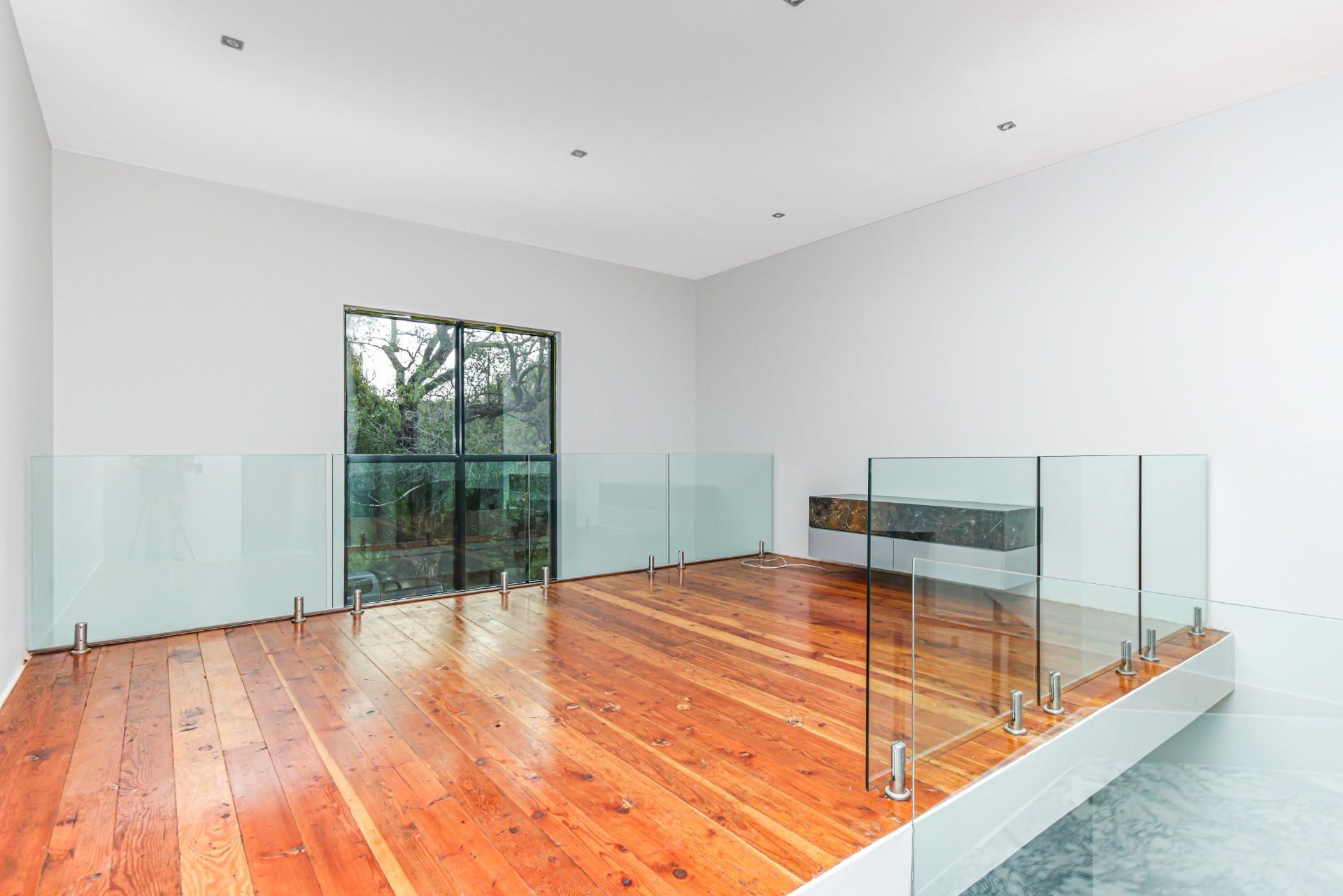 ultra modern family home in Dainfern Golf Estate