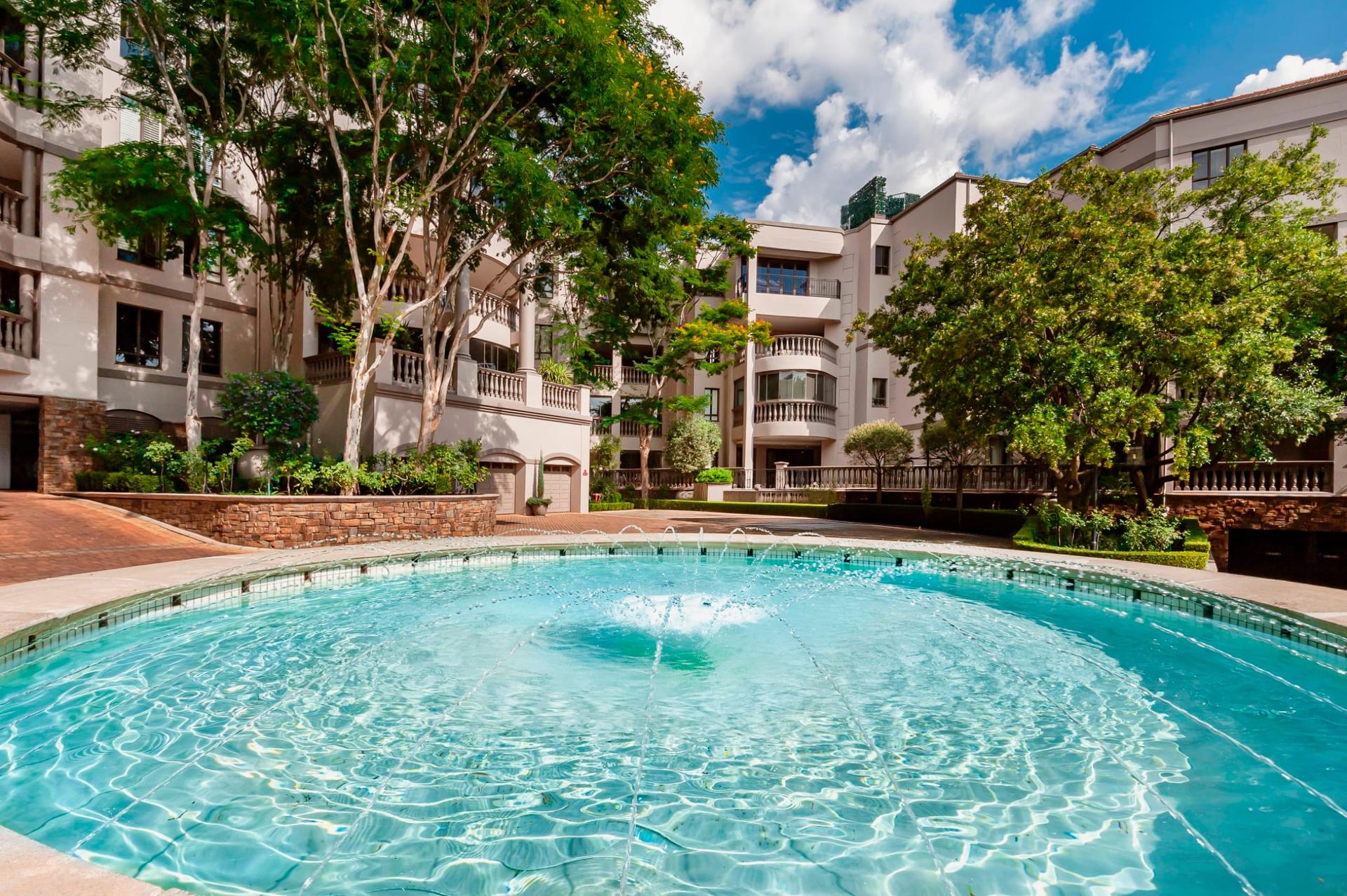 Private Penthouse Residence with Villa-Scale Living — photograph 3