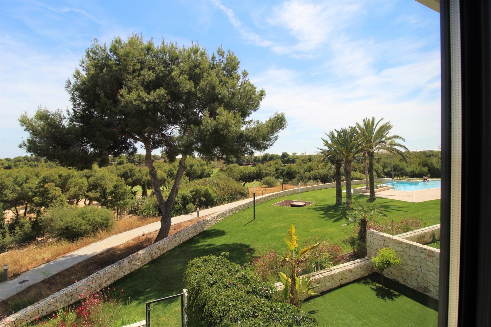 Apartments in Pinar de Campoverde, Pilar de la Horadada (ALC-00728) — photograph 4