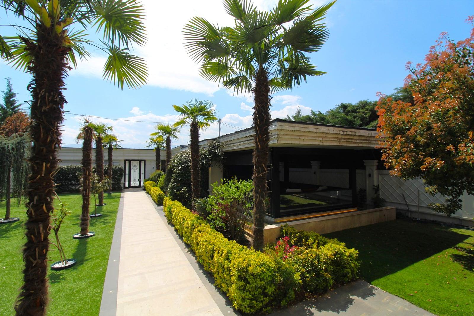 Apartments in Mahmudiye, İnegöl (YEI-00351) — photograph 2