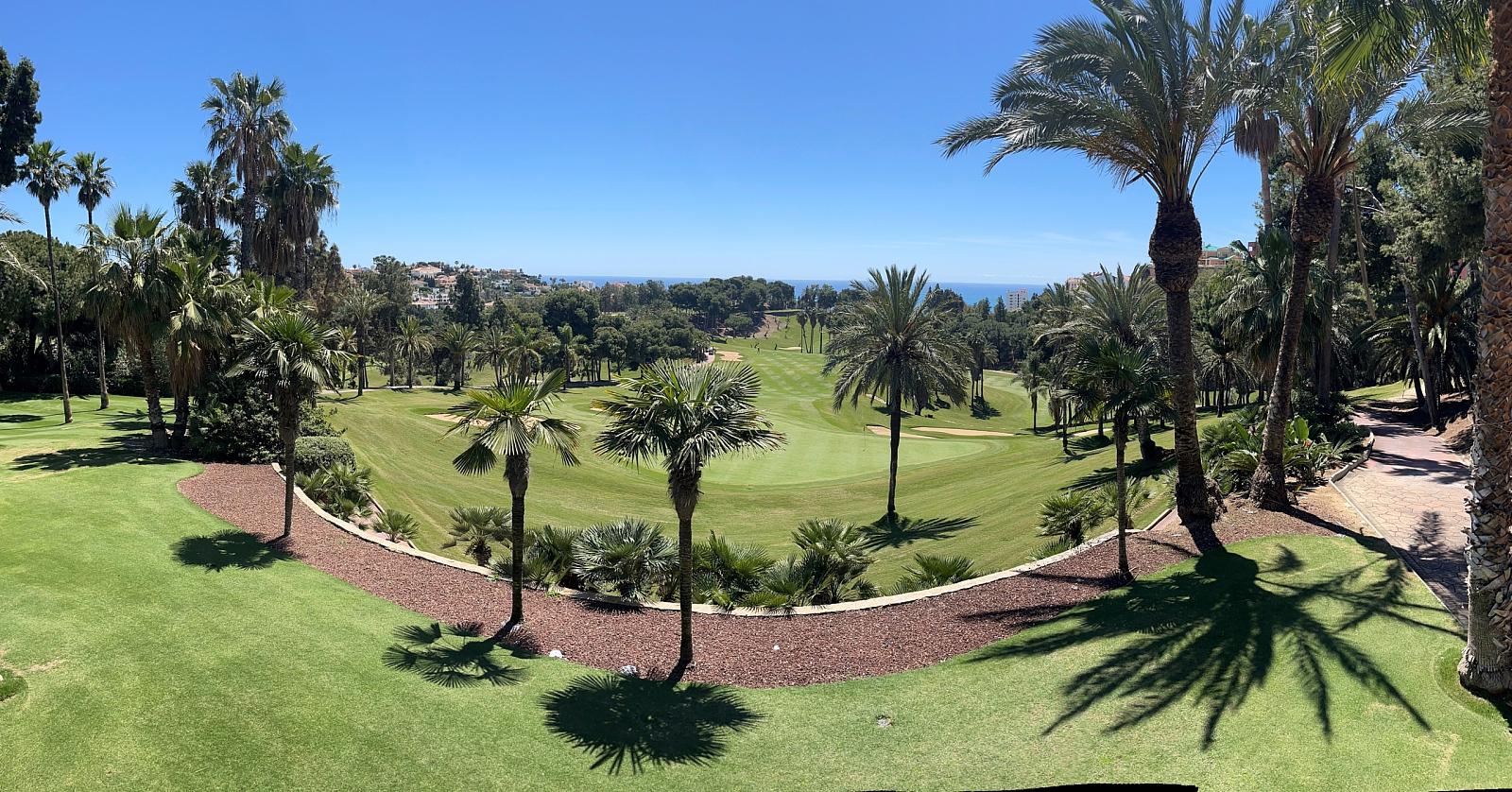 Apartments in Torrequebrada, Benalmádena (AGP-00965) — photograph 4