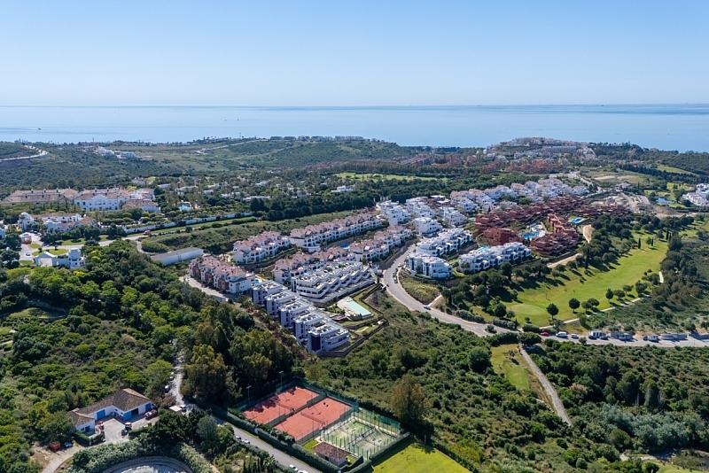 Apartments in Casares del Sol, Casares (AGP-01023) — photograph 4