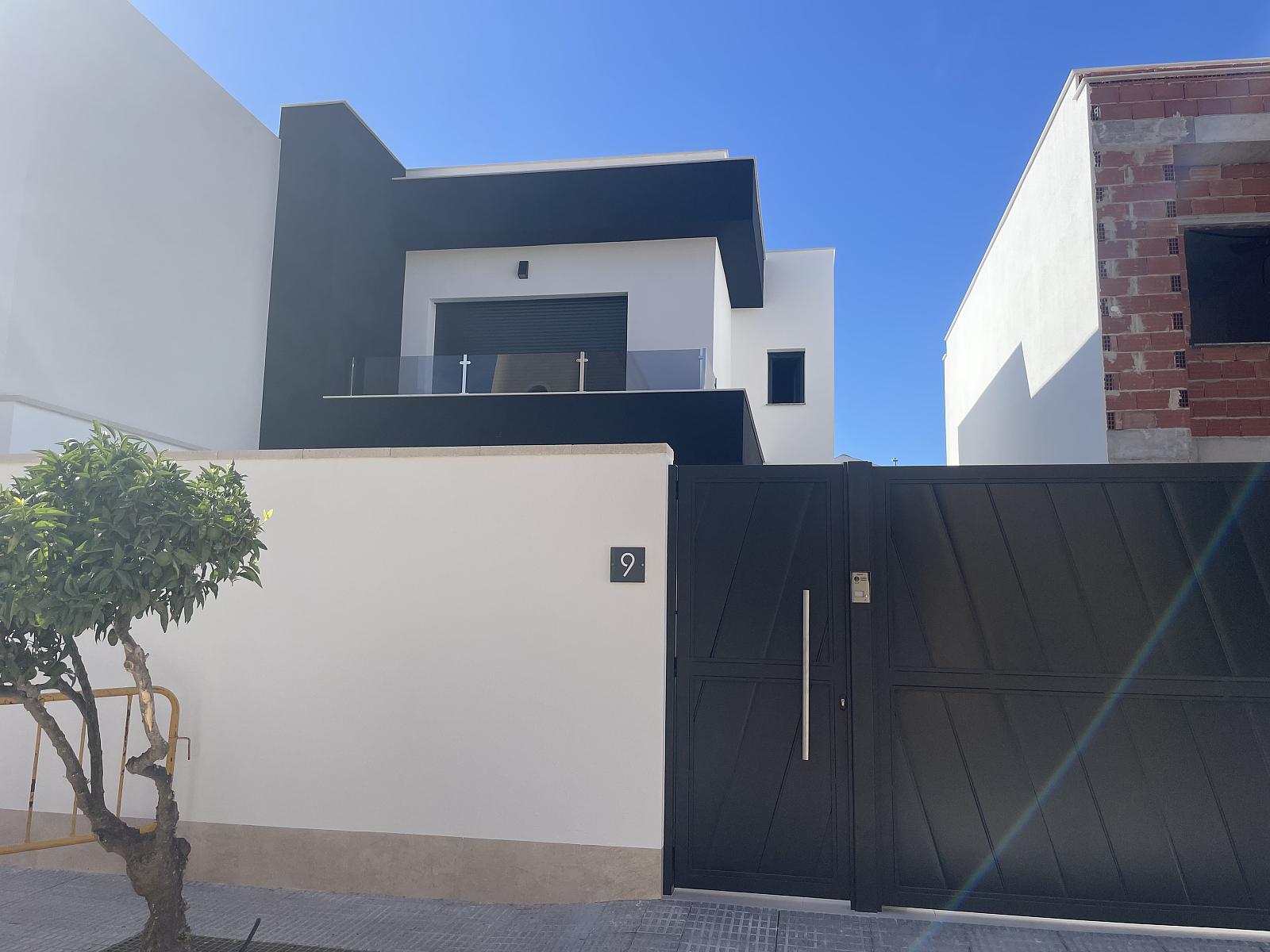 Apartments in Almoradí Centro, Almoradí (ALC-01189) — photograph 2